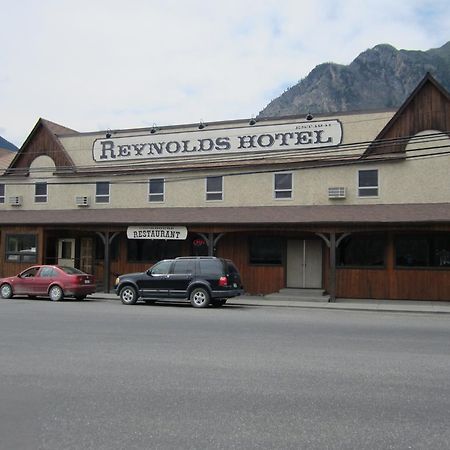 Reynolds Hotel Lillooet Extérieur photo